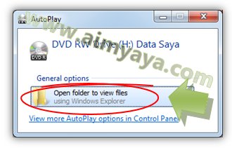  Gambar: Melihat CD/DVD dengan windows explorer